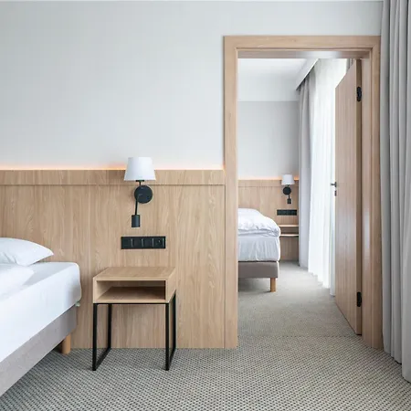 Continental מלון קריניצה מורסקה