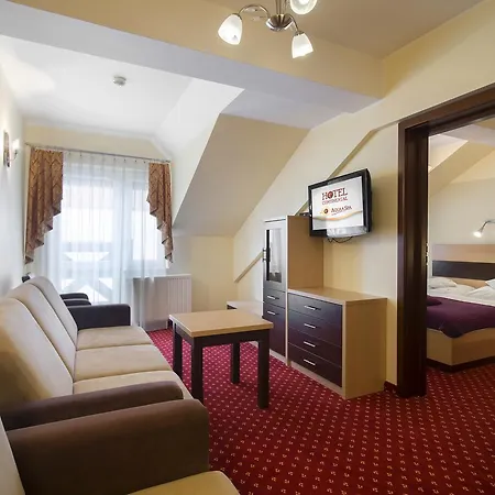 Continental 3* Krynica Morska