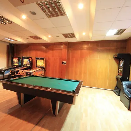 Continental מלון קריניצה מורסקה