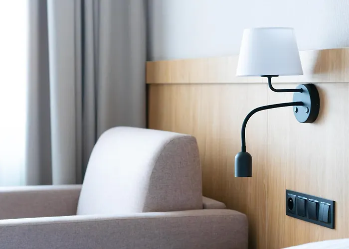 Continental Hotel 3*