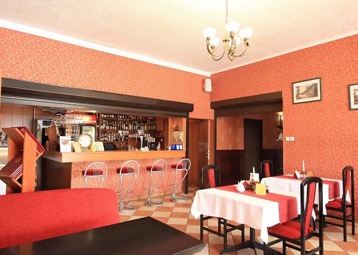 Continental Hotel 3*